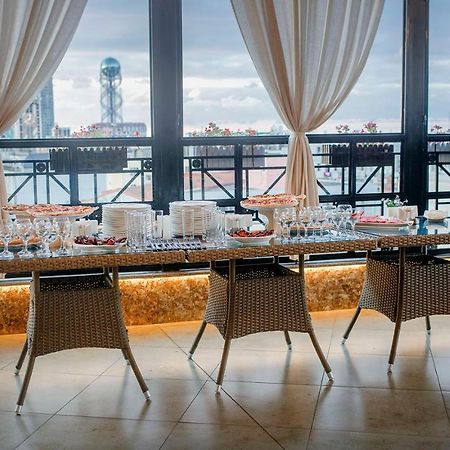 Hotel Elite House Батуми Екстериор снимка