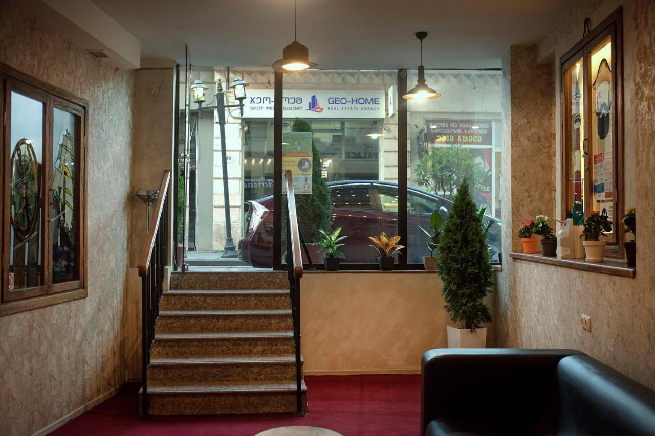 Hotel Elite House Батуми Екстериор снимка