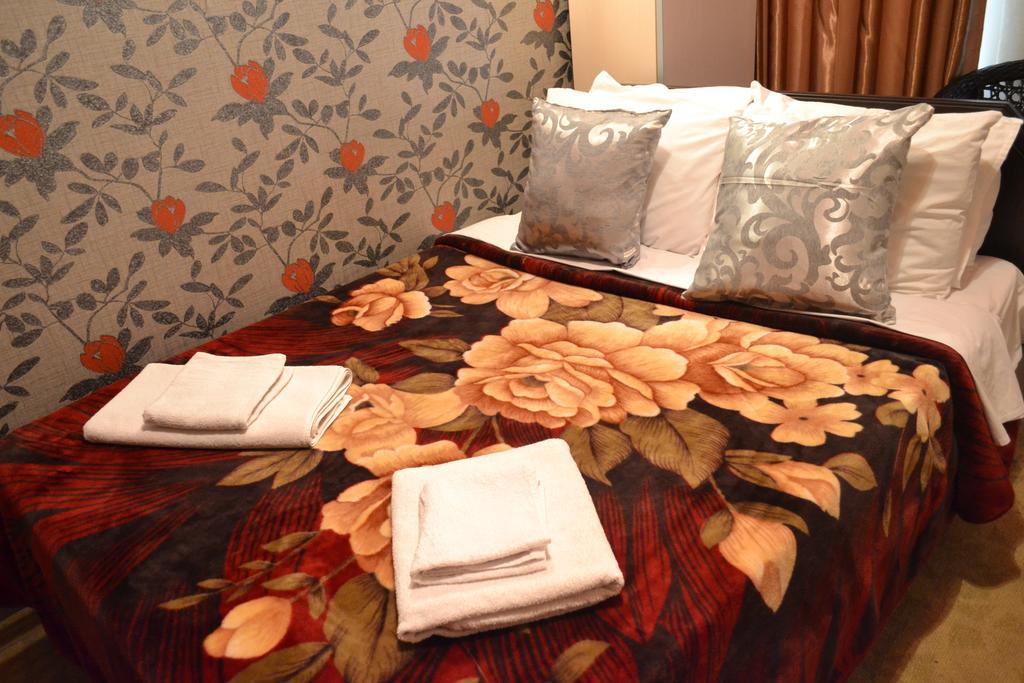 Hotel Elite House Батуми Екстериор снимка