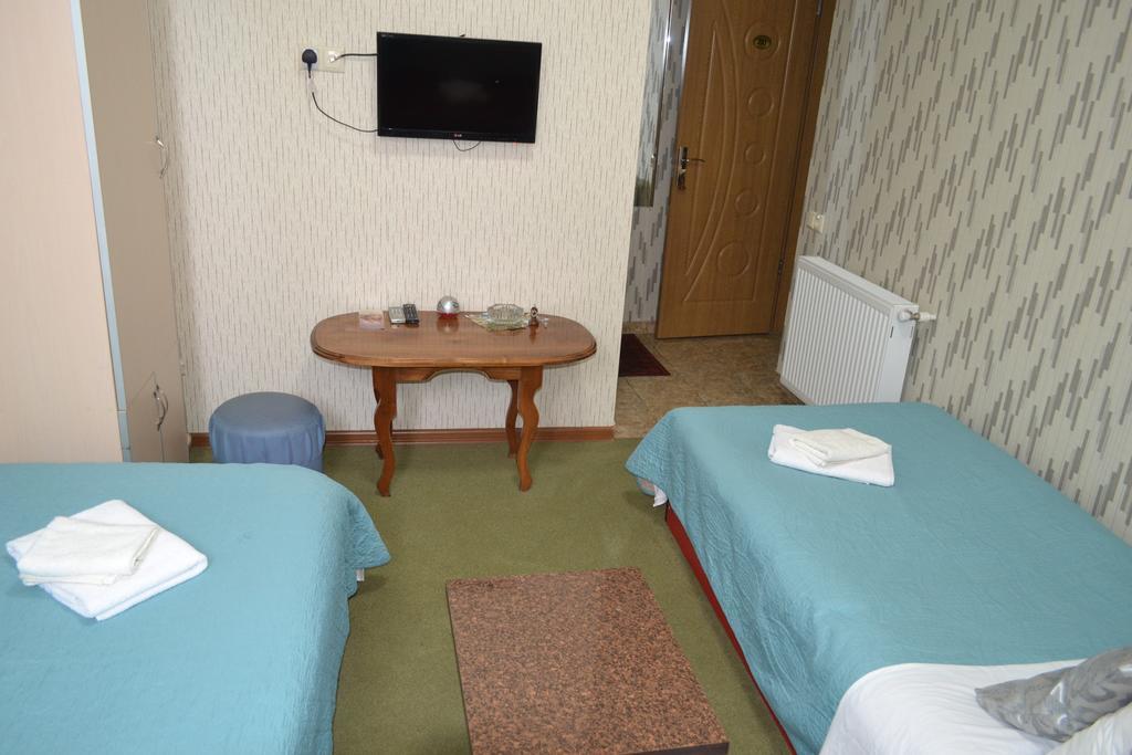 Hotel Elite House Батуми Екстериор снимка
