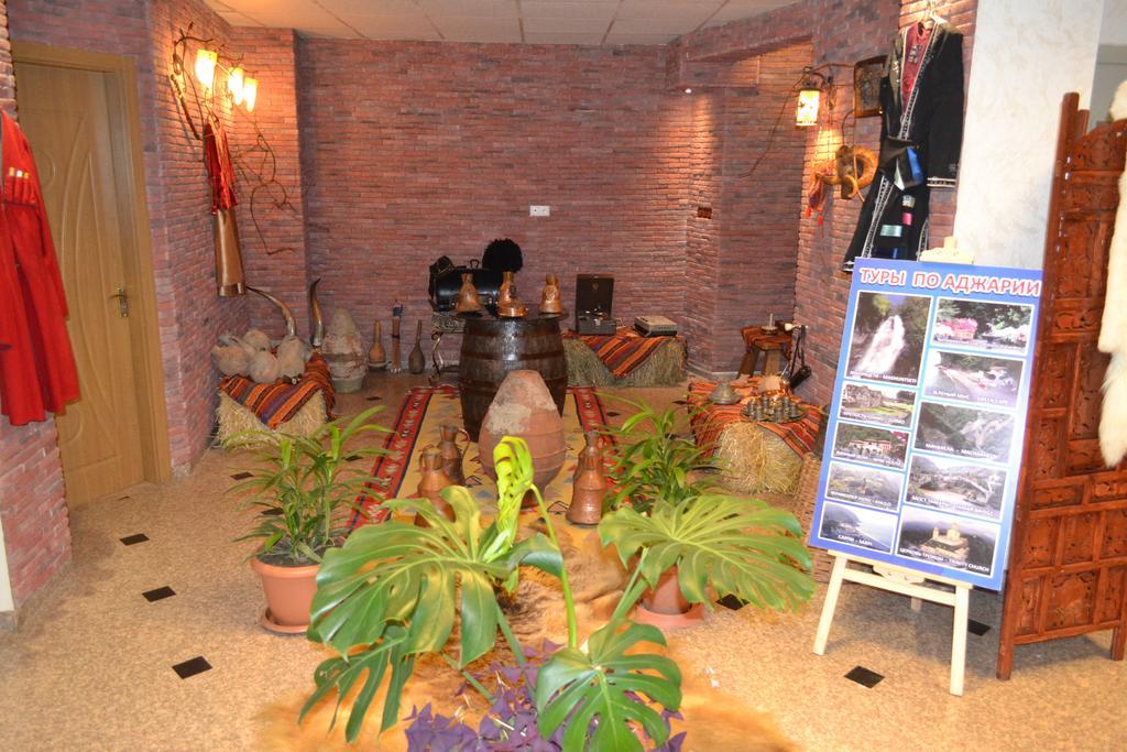 Hotel Elite House Батуми Екстериор снимка